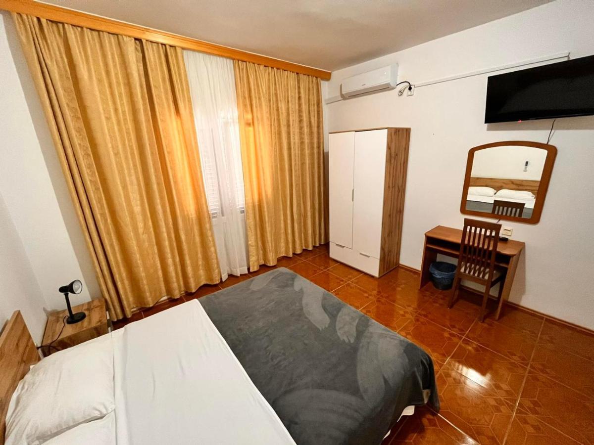 Hotel Pansion Tony Pag Pag Town Exterior foto